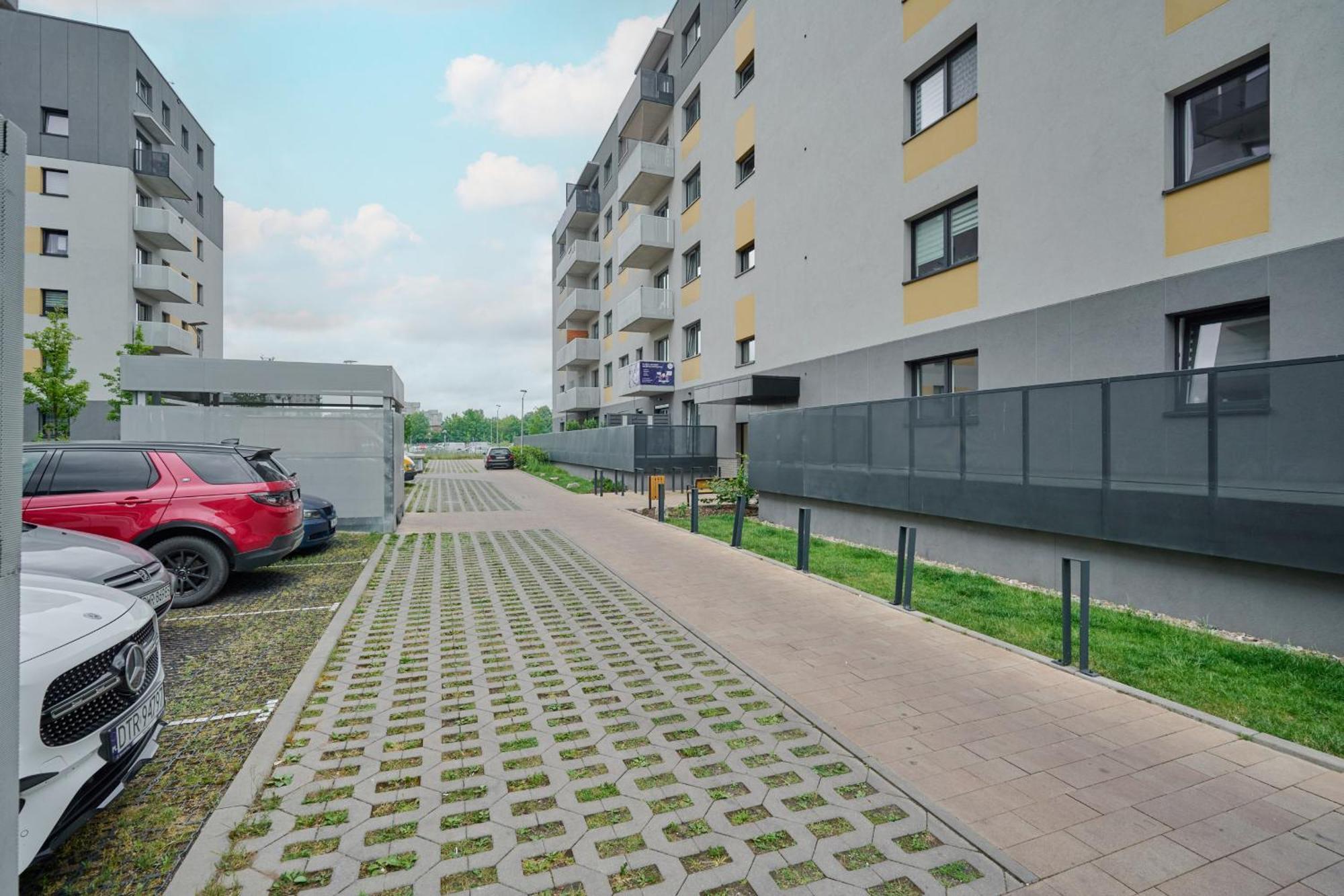 Quiet With Balcony Zakladowa By Renters Apartmán Vratislav
