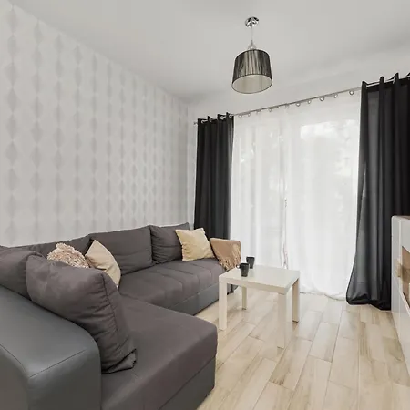 Quiet Apartments With Balcony Zakladowa By Noclegi Renters Breslavia Esterno foto