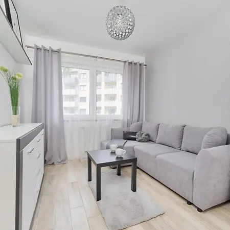 Quiet Apartments With Balcony Zakladowa By Noclegi Renters Breslavia Esterno foto