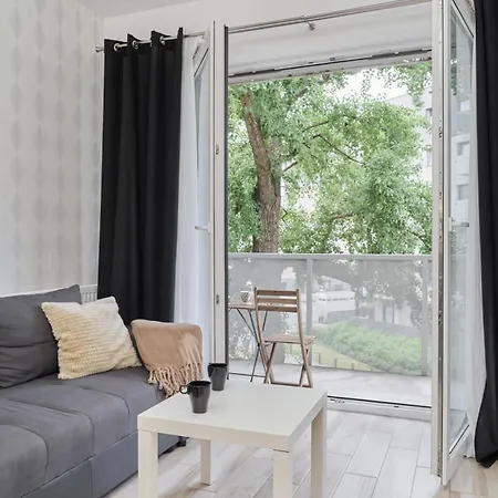 Quiet Apartments With Balcony Zakladowa By Noclegi Renters Breslavia Esterno foto