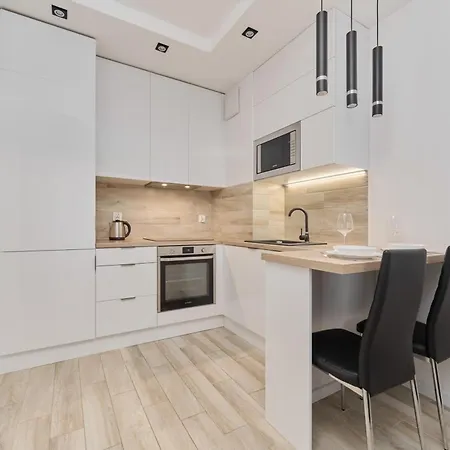 Quiet Apartments With Balcony Zakladowa By Noclegi Renters Breslavia Esterno foto