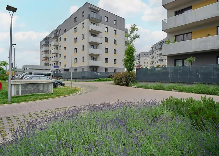 Quiet Apartments With Balcony Zakladowa By Noclegi Renters