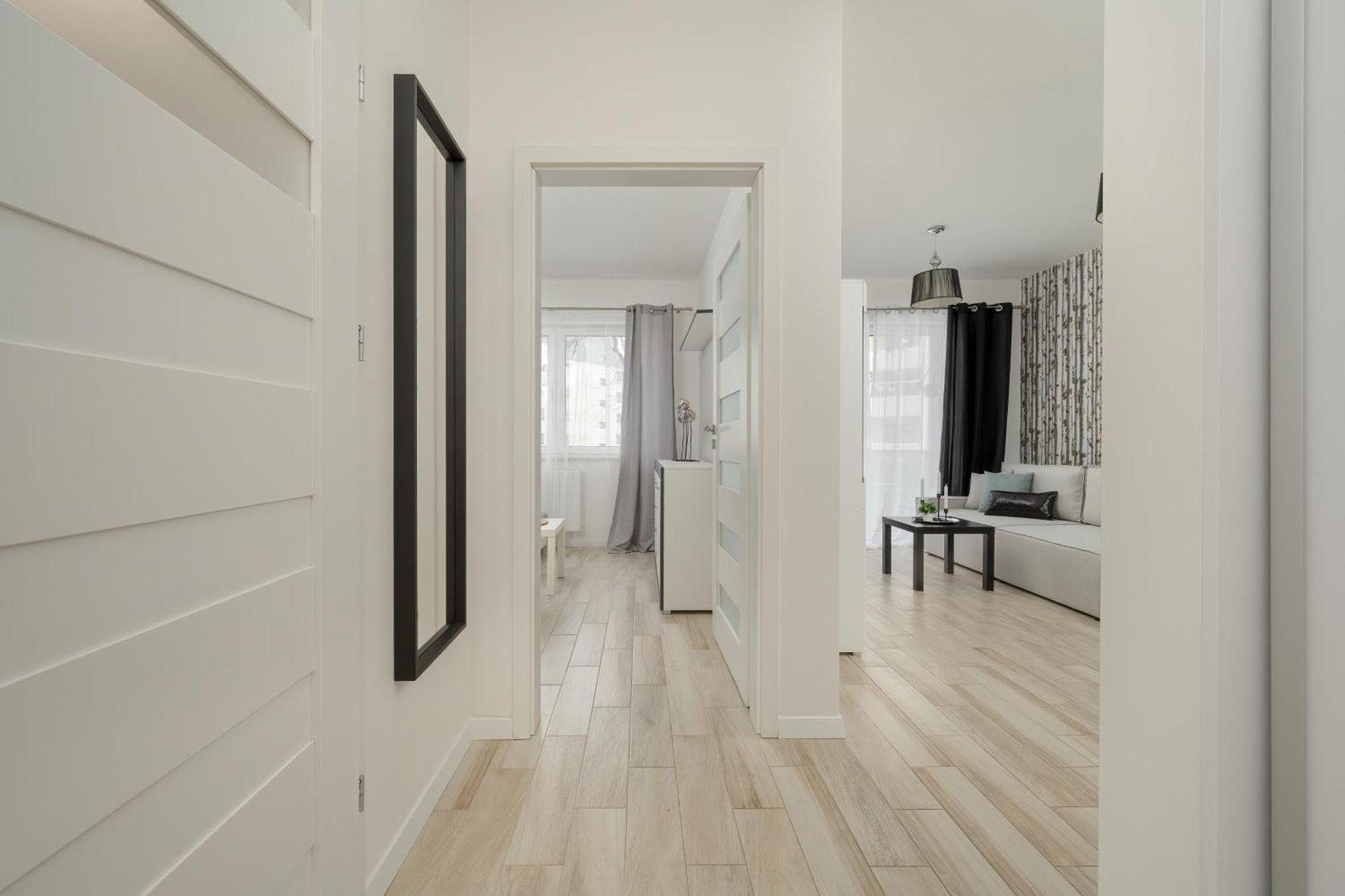 Apartment Quiet With Balcony Zakladowa By Renters *