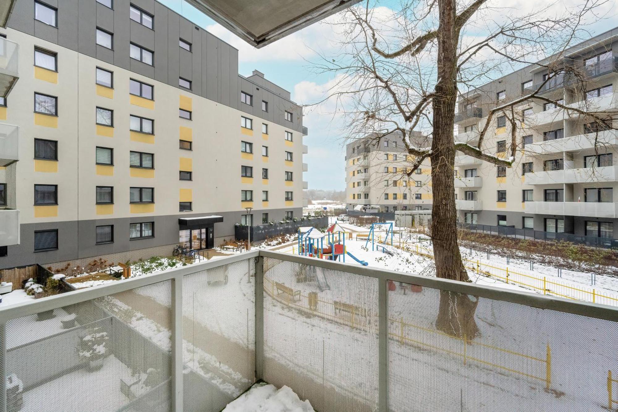 Quiet With Balcony Zakladowa By Renters *