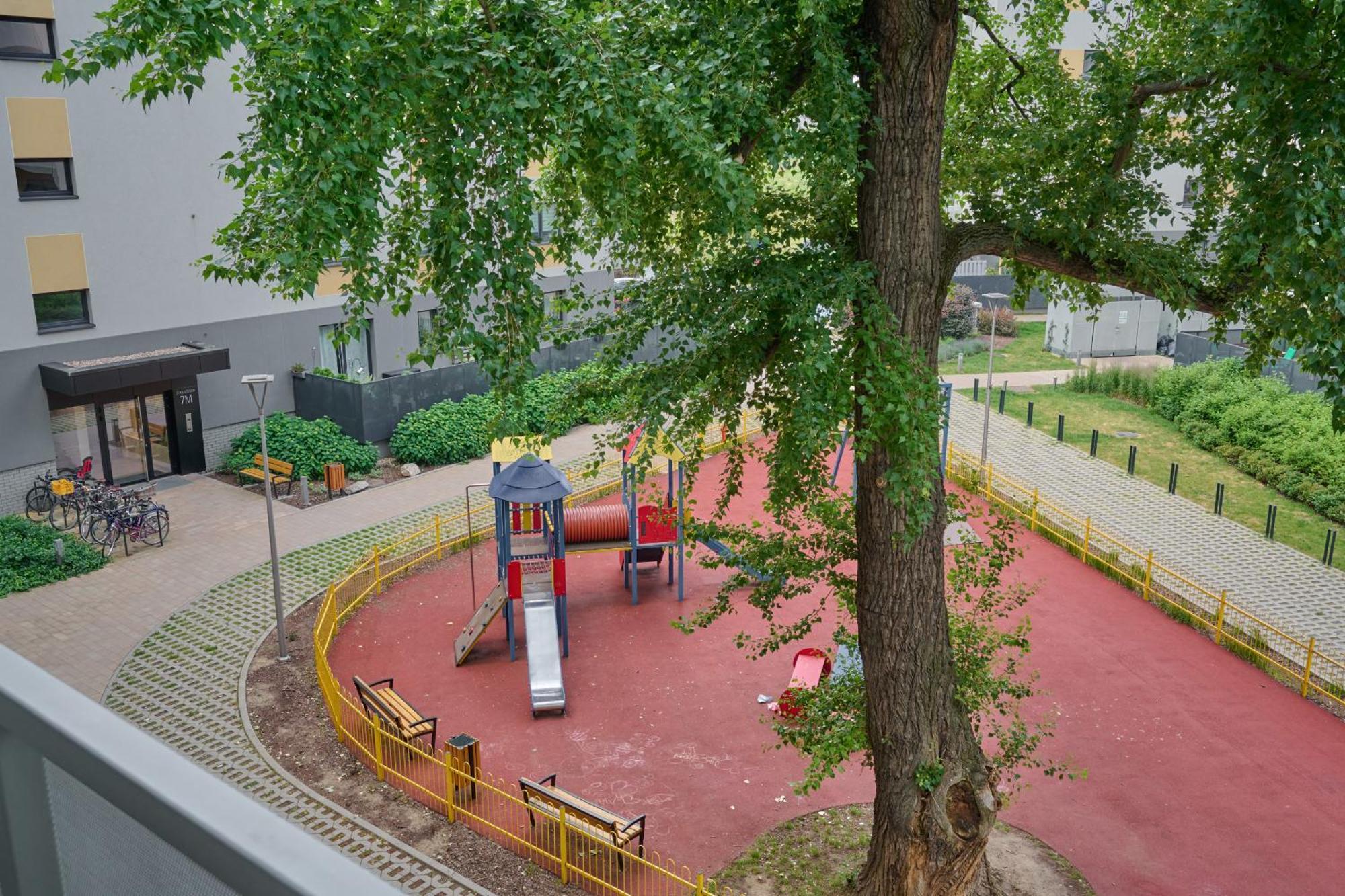 Apartment Quiet With Balcony Zakladowa By Renters Wroclaw